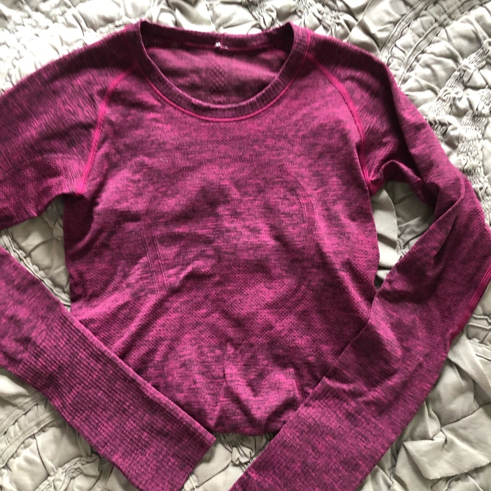Lululemon top!!